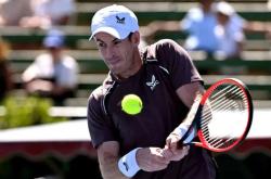 九游体育-关于穆雷回归赛场，大胜首场状态亮眼，雄鹿观众沸腾！的信息