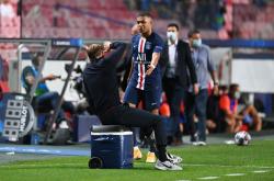 九游娱乐-姆巴佩巅峰对决，Uzi与40激战TL分钟，关键助攻胜负难料！的简单介绍